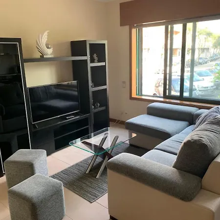 Nice And Modern Close To Everyone Апартаменты *
